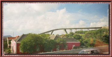 Queen Juliana Bridge